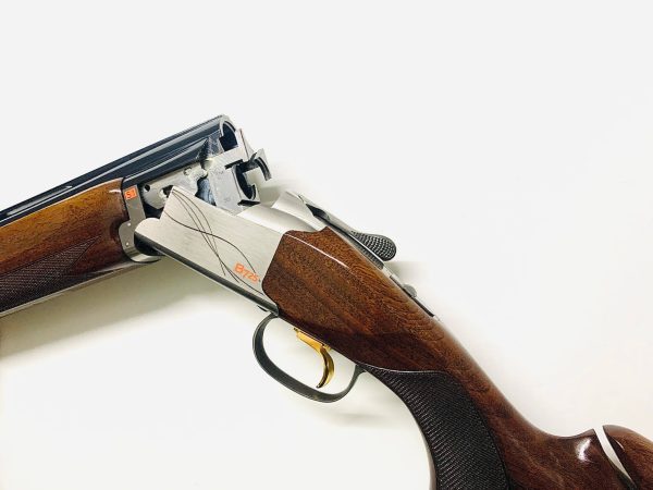 Browning 725