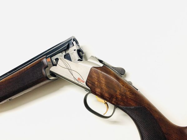 Browning 725